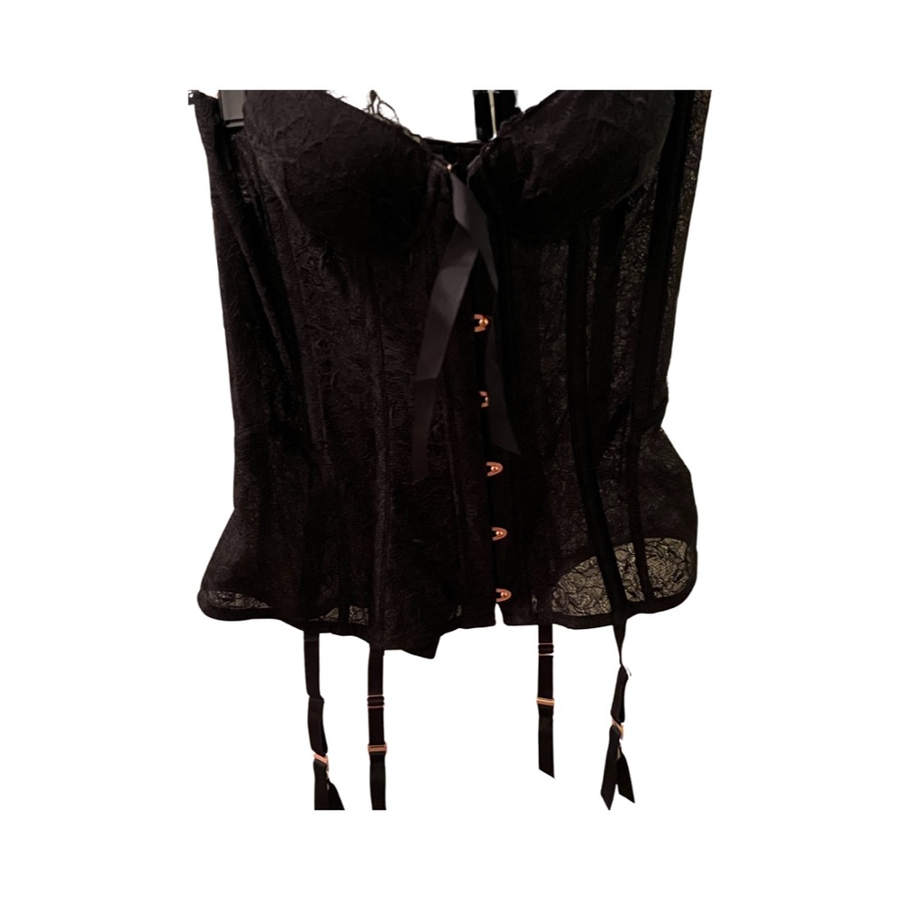 Savage Fenty black and Gold Corset.